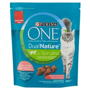 Purina Snack One Dual Nature pentru Pisici Sterilizate Somon si Spirulina Naturala 400 g Bax 8 buc.